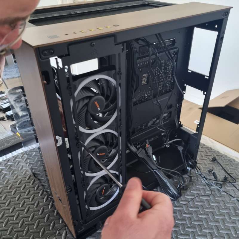 Js info - Réalisations informatiques, montage de pc neuf
