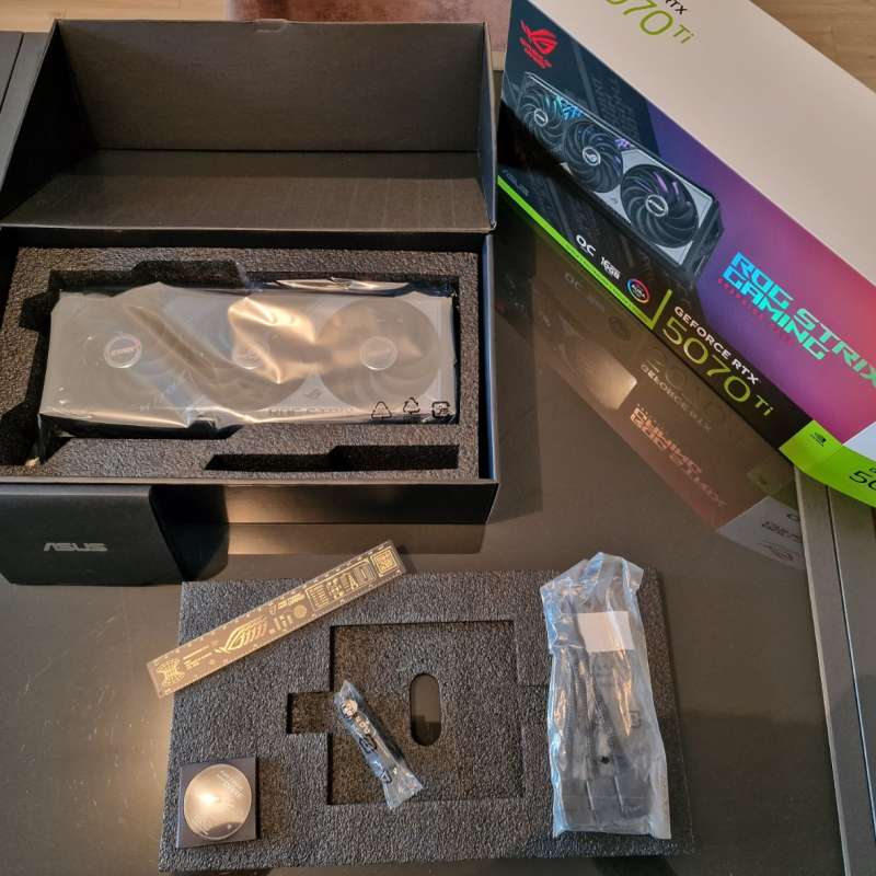 Js info - Réalisations informatiques, montage de pc neuf