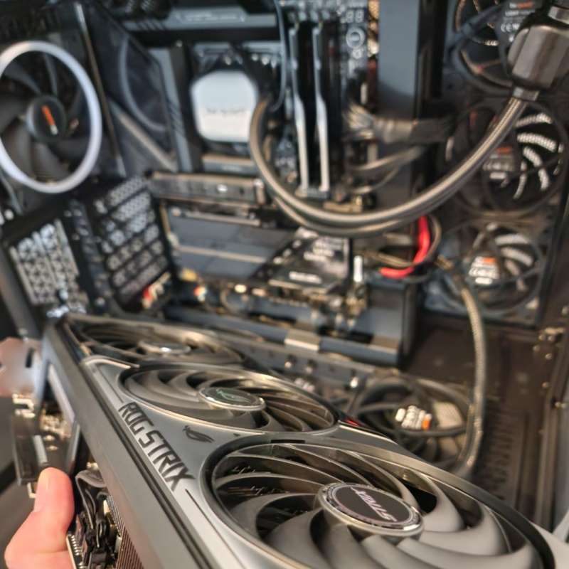 Js info - Réalisations informatiques, montage de pc neuf