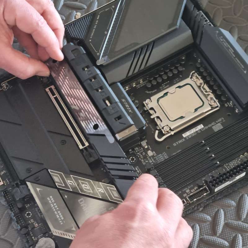 Js info - Réalisations informatiques, montage de pc neuf