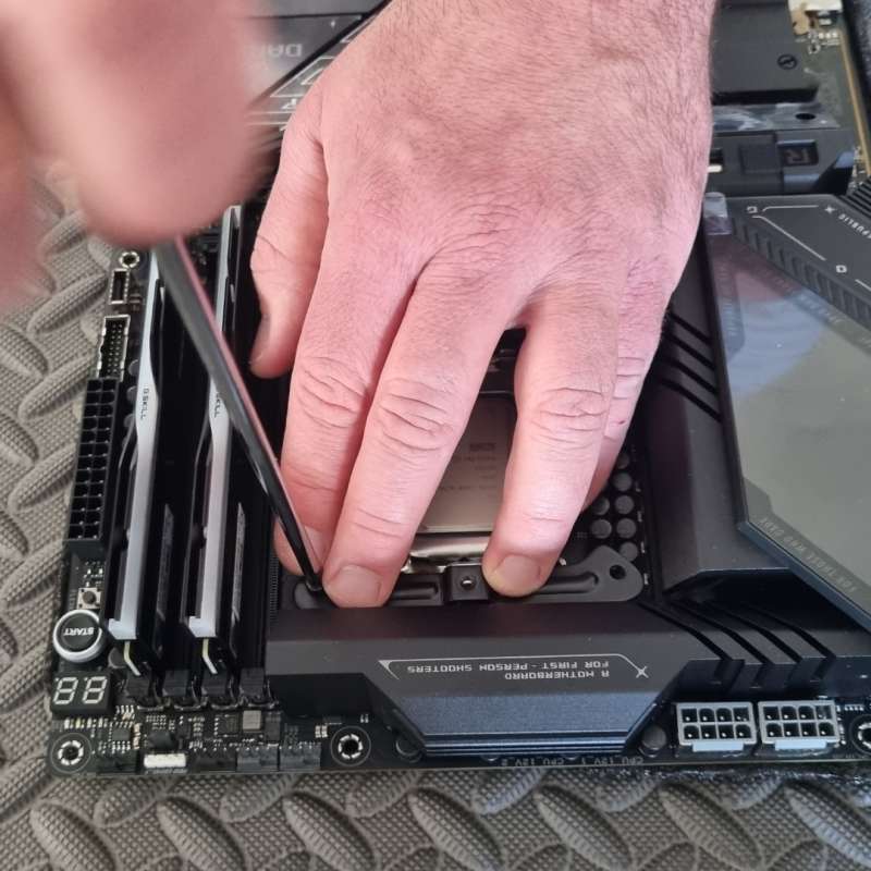 Js info - Réalisations informatiques, montage de pc neuf