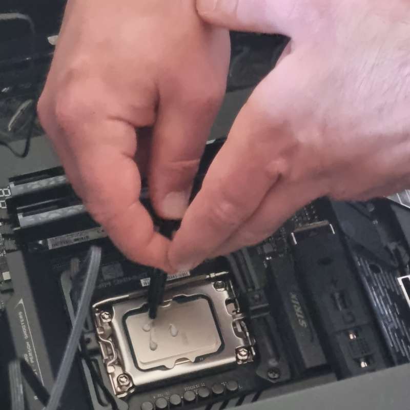 Js info - Réalisations informatiques, montage de pc neuf