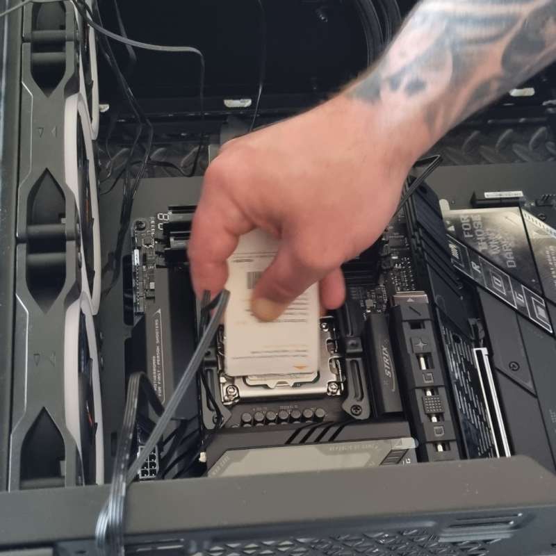 Js info - Réalisations informatiques, montage de pc neuf