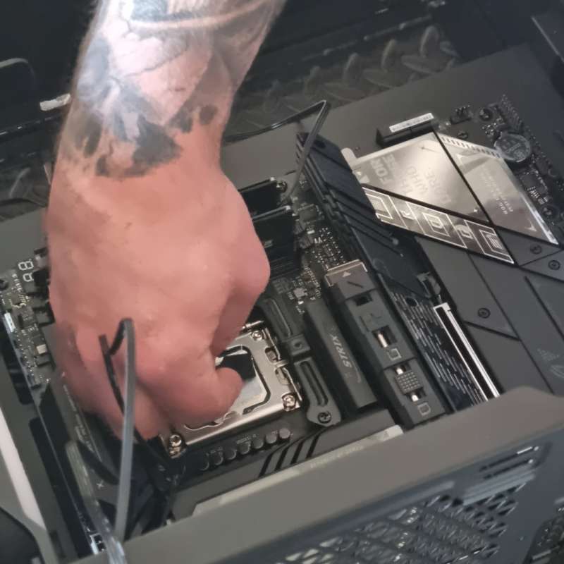 Js info - Réalisations informatiques, montage de pc neuf